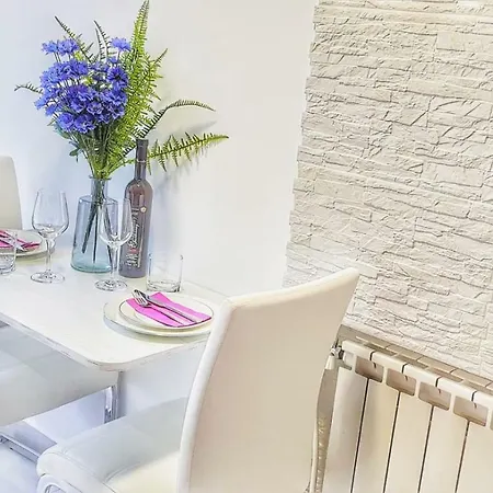 Studio Apartman Noa Trogir