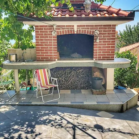 Studio Apartman Noa Trogir