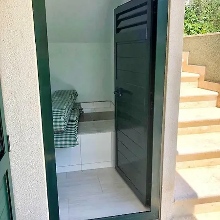 Studio Apartman Noa Trogir