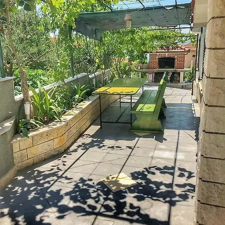 Studio Apartman Noa Trogir